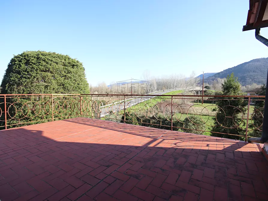Immagine 25 di Casa bifamiliare in vendita  in Via Pisana 2140 a Lucca