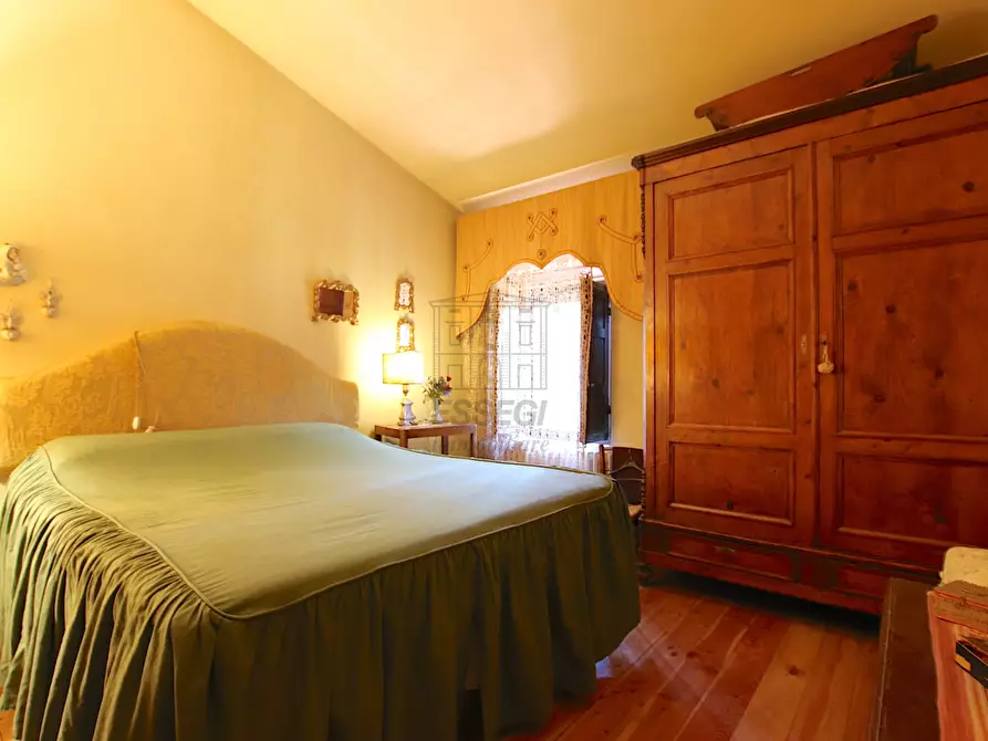 Immagine 54 di Rustico / casale in vendita  in Via della Chiesa di Gragnano a Lucca