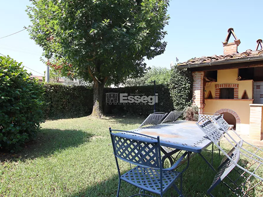 Immagine 6 di Villa in vendita  in Via del Parco 49 a Capannori
