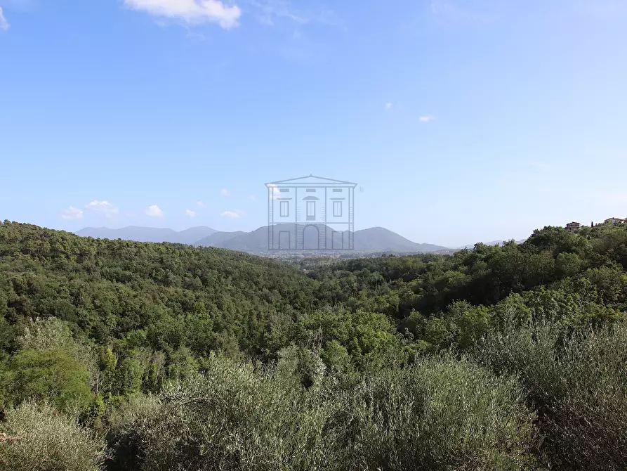 Immagine 23 di Rustico / casale in vendita  in Via per Chiatri 734 a Lucca