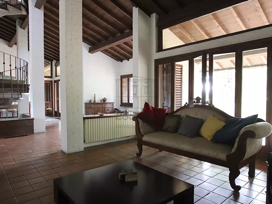 Immagine 7 di Villa in vendita  in Via della Chiesa di Gragnano a Capannori