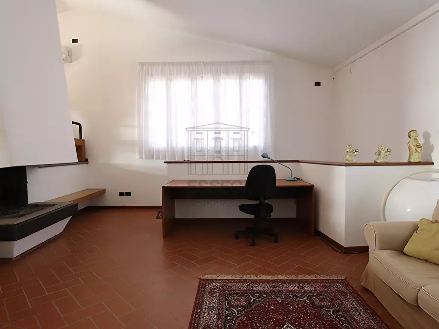 Immagine 26 di Villa in vendita  in Via del Cimitero di Ciciana a Lucca