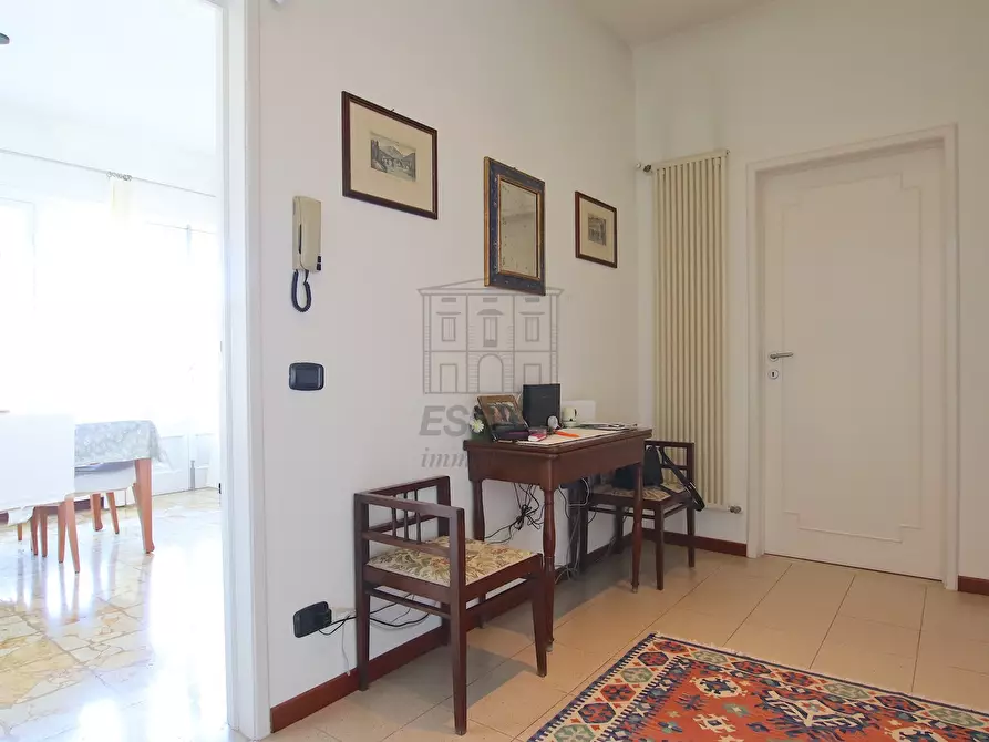 Immagine 3 di Villa in vendita  in Via Sarzanese 4289 a Lucca