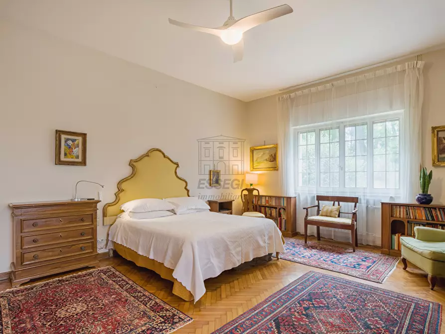 Immagine 25 di Villa in vendita  in Via dei Poveri Vecchi 749 a Lucca