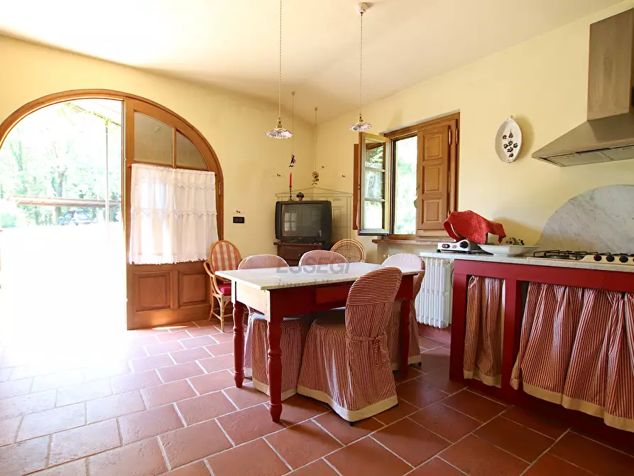 Immagine 63 di Rustico / casale in vendita  in Via della Chiesa di Gragnano a Lucca