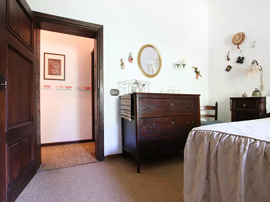 Immagine 90 di Rustico / casale in vendita  in Via della Chiesa di Gragnano a Lucca