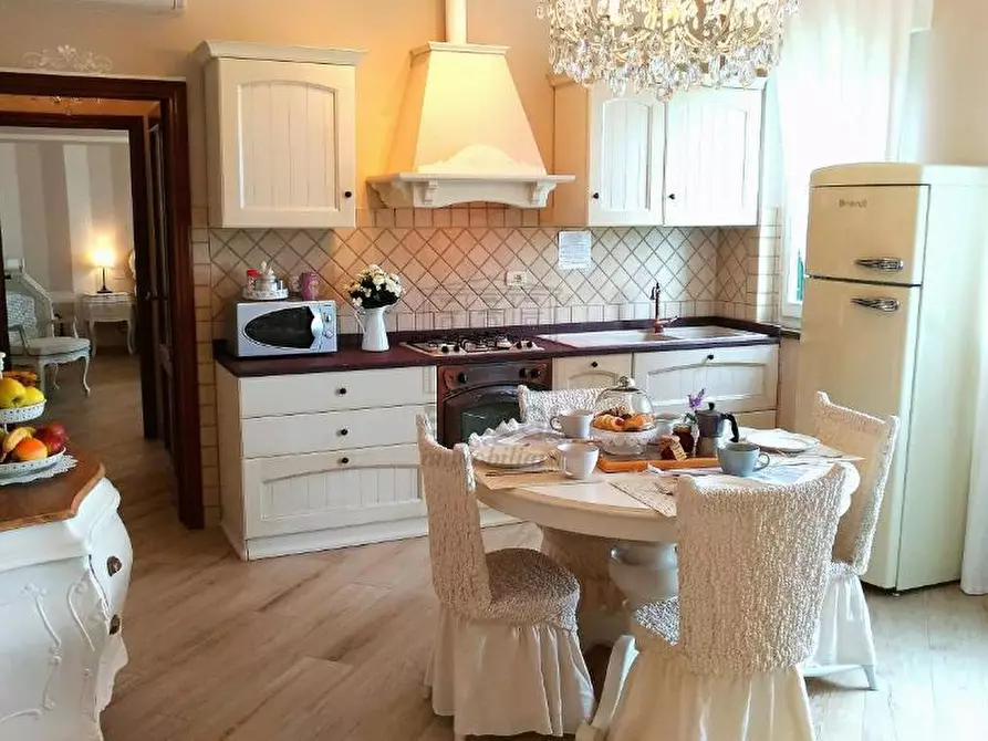 Immagine 8 di Villa in vendita  in Via Don Minzoni a Montecarlo