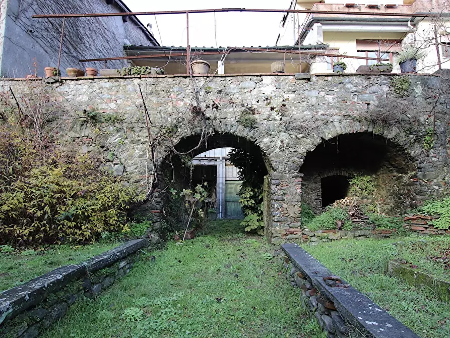 Immagine 28 di Villa in vendita  in Via Ludovica a Borgo A Mozzano