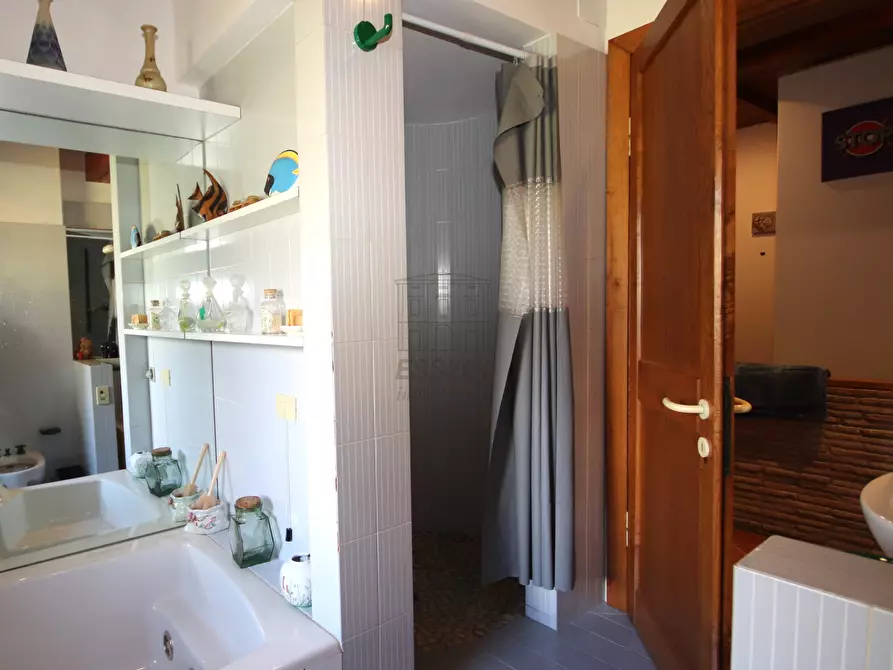 Immagine 46 di Rustico / casale in vendita  in Via di San Martino a Porcari