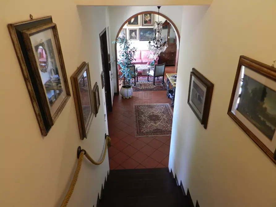 Immagine 15 di Villa in vendita  in Traversa II Via Vecchia Pesciatina 84 a Lucca