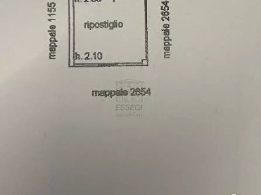 Immagine 37 di Villa in vendita  in Via Roma a Porcari