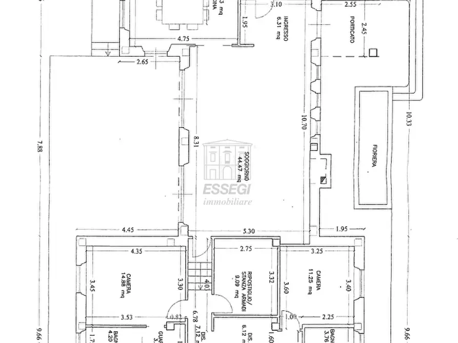 Immagine 38 di Villa in vendita  in Viale Prete a Capannori