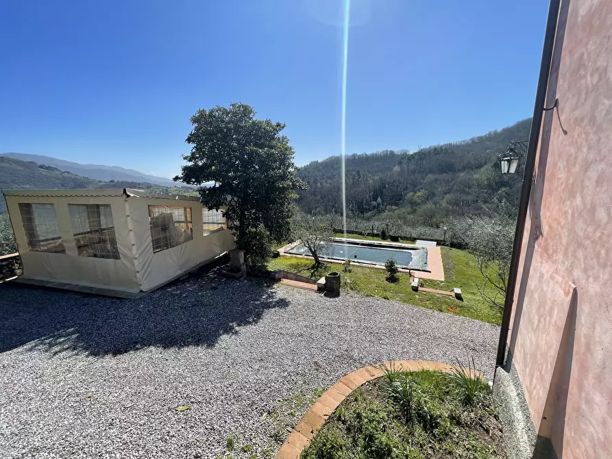 Immagine 2 di Rustico / casale in vendita  in Via di Mammoli a Lucca