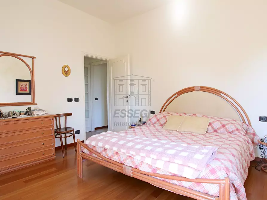 Immagine 9 di Villa in vendita  in Via Sarzanese 4289 a Lucca
