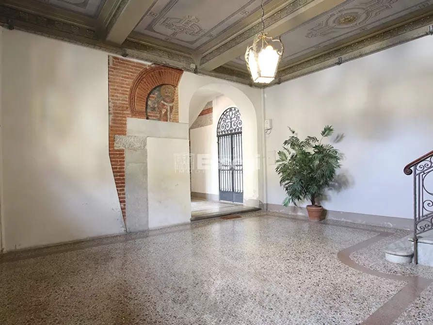 Immagine 32 di Appartamento in vendita  in Piazzale Boccherini 31 a Lucca