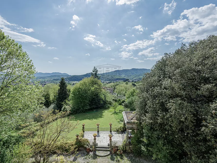 Immagine 6 di Villa in vendita  in Via Ludovica 6927 a Lucca