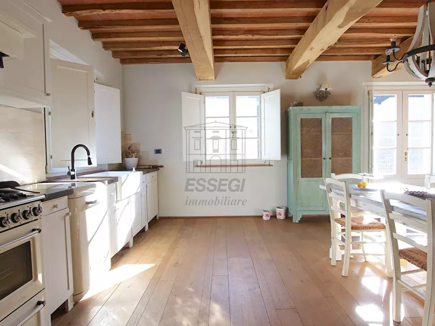 Immagine 7 di Rustico / casale in vendita  in Via Milano 12 a Capannori