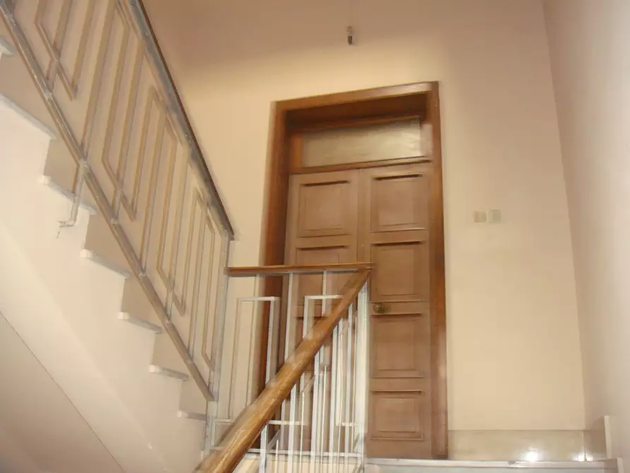 Immagine 9 di Pentalocale in vendita  in Via Paolo Pellicano 21 a Reggio Di Calabria