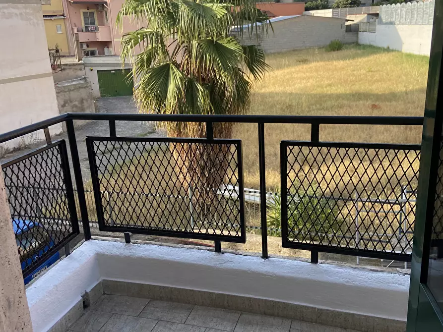 Immagine 7 di Bilocale in affitto  in Case Popolari Via Saracinello 7-15 a Reggio Di Calabria