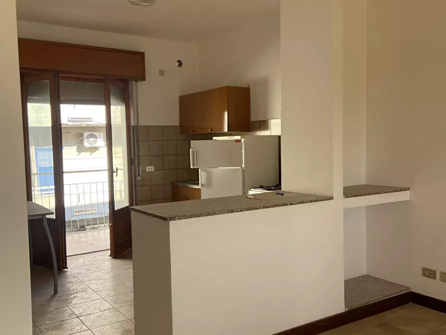 Immagine 3 di Trilocale in vendita  in Viale Goito 5 a Motta San Giovanni