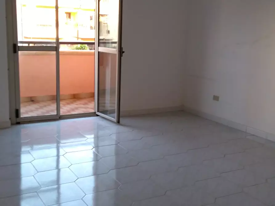 Immagine 4 di Bilocale in vendita  in Via Trapezzoli Sud San Gregorio 40 a Reggio Di Calabria