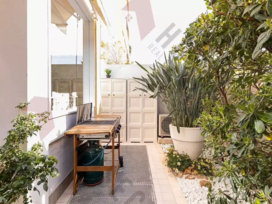 Immagine 14 di Appartamento in vendita  in Via Italia a Quartu Sant'elena