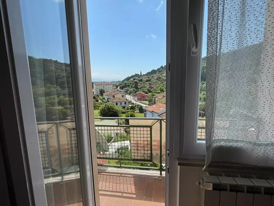 Immagine 8 di Quadrilocale in vendita  in Via Cafaggio 1 a Ameglia