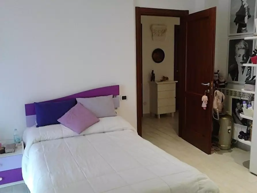 Immagine 6 di Quadrilocale in vendita  a Ameglia