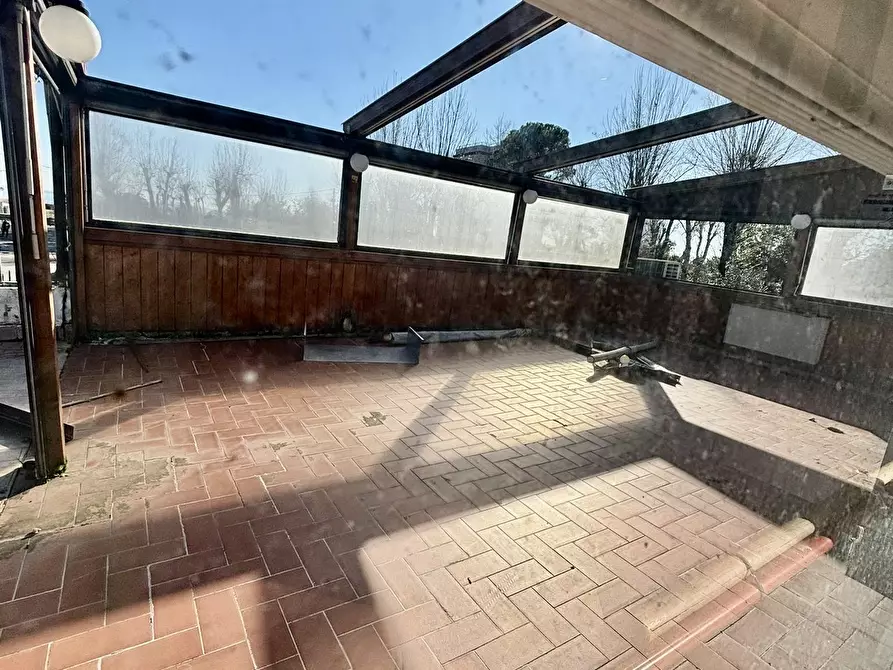 Immagine 9 di Bar / Ristorante in vendita  a Ameglia