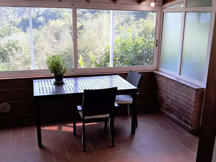 Immagine 4 di Casa indipendente in vendita  a Ameglia
