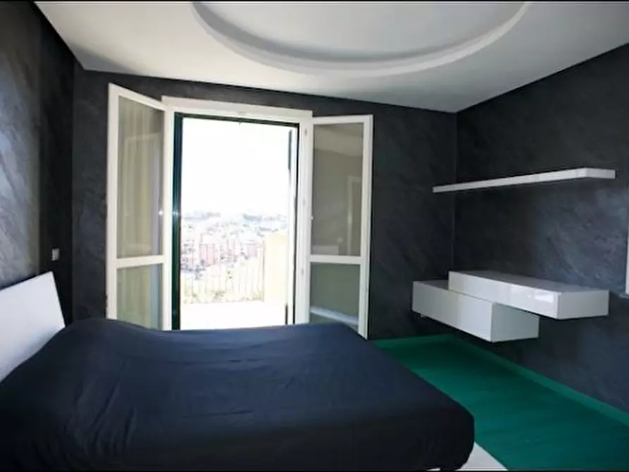 Immagine 29 di Casa semindipendente in vendita  a Lerici