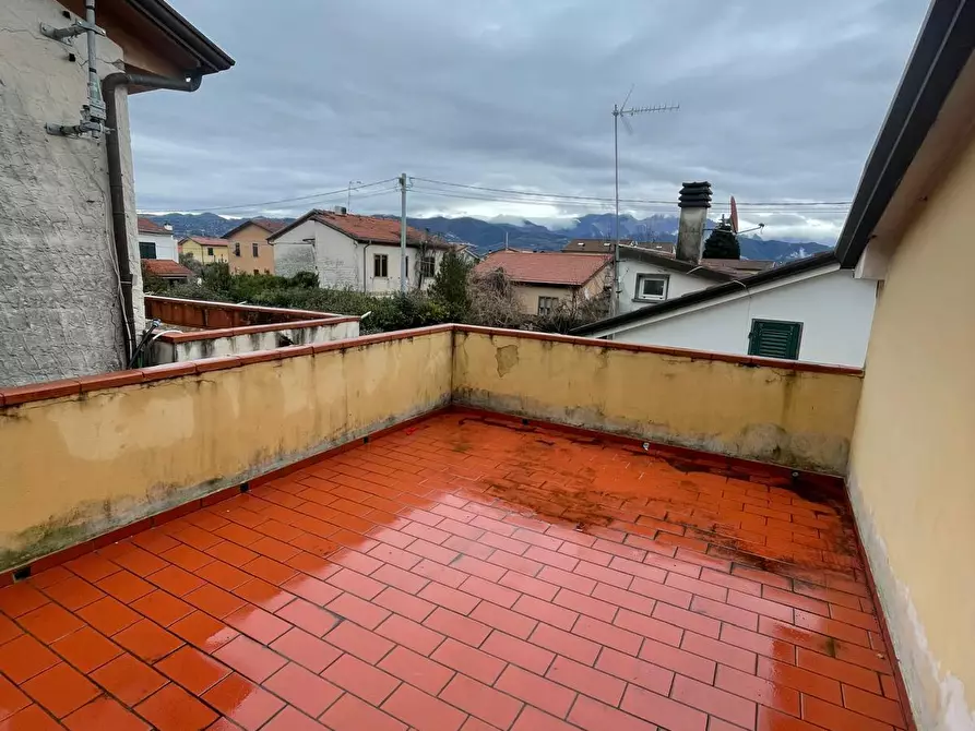 Immagine 12 di Porzione di casa in vendita  in Via Pisanello 59 a Ameglia