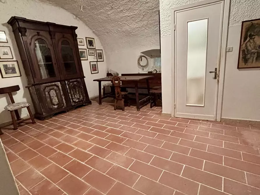 Immagine 36 di Villa in vendita  a Castelnuovo Magra