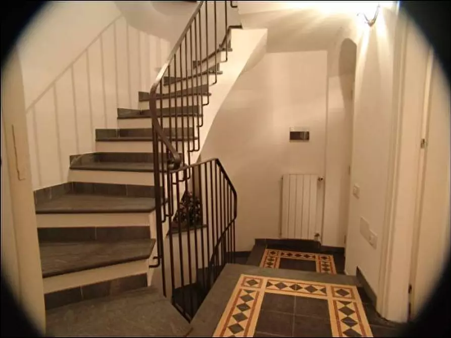 Immagine 11 di Terratetto in vendita  a Ameglia