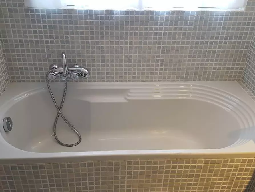 Immagine 12 di Mansarda in vendita  a Ameglia