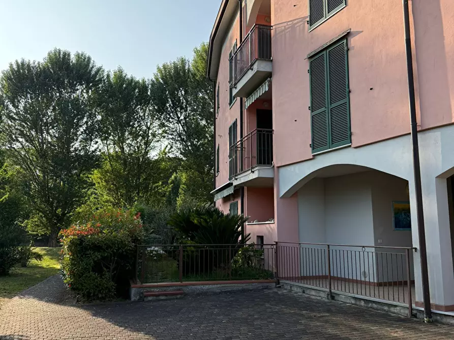 Immagine 33 di Trilocale in vendita  a Ameglia