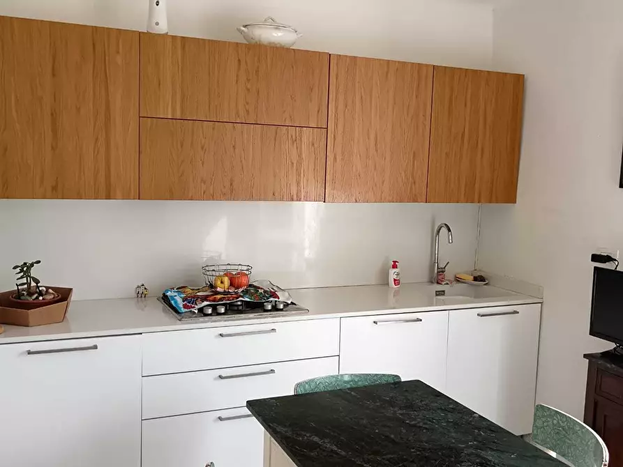 Immagine 14 di Appartamento in vendita  in via vitt. emanuele a Vezzano Ligure