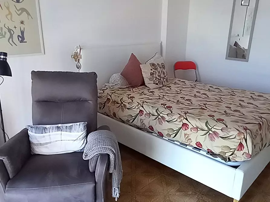 Immagine 16 di Appartamento in vendita  in Via Pietro Gori a Sarzana