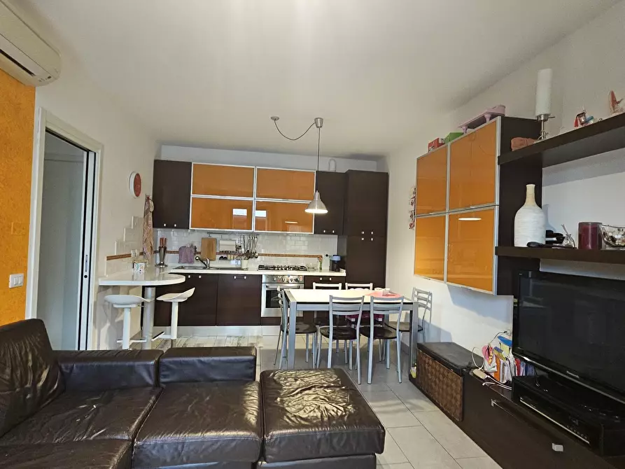 Immagine 1 di Appartamento in vendita  in Via Calabria a Jesi