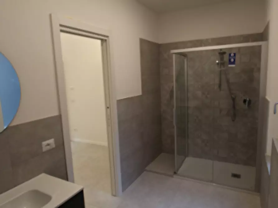 Immagine 6 di Appartamento in vendita  in Piazza Giuseppe Garibaldi a Valsamoggia