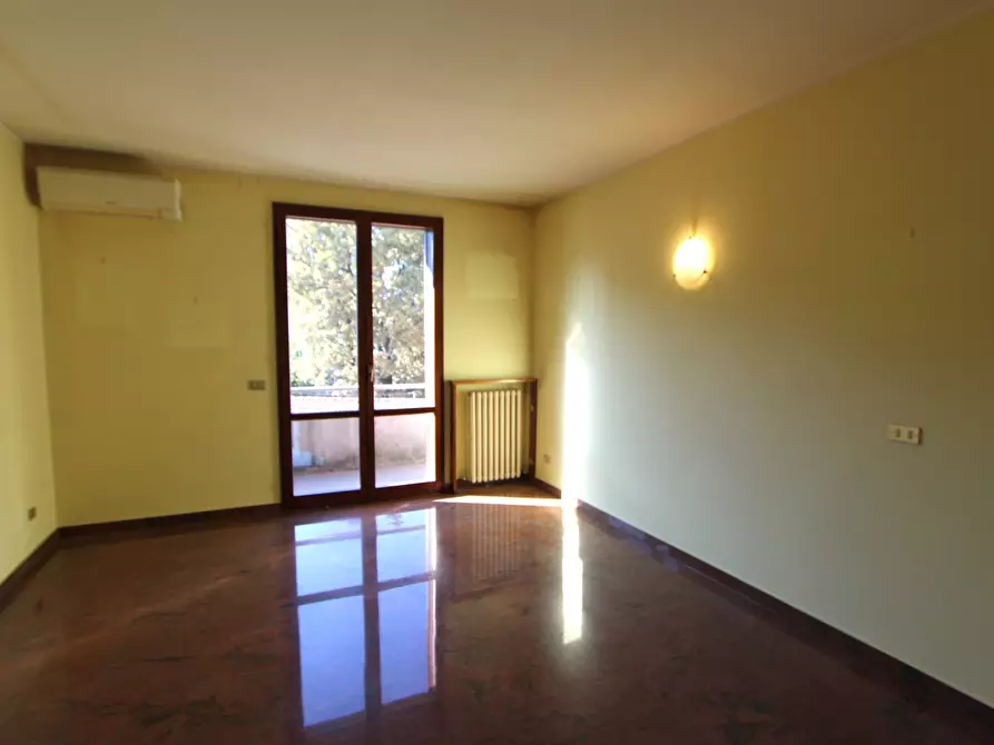 Immagine 6 di Appartamento in vendita  in Via zanasi a Valsamoggia