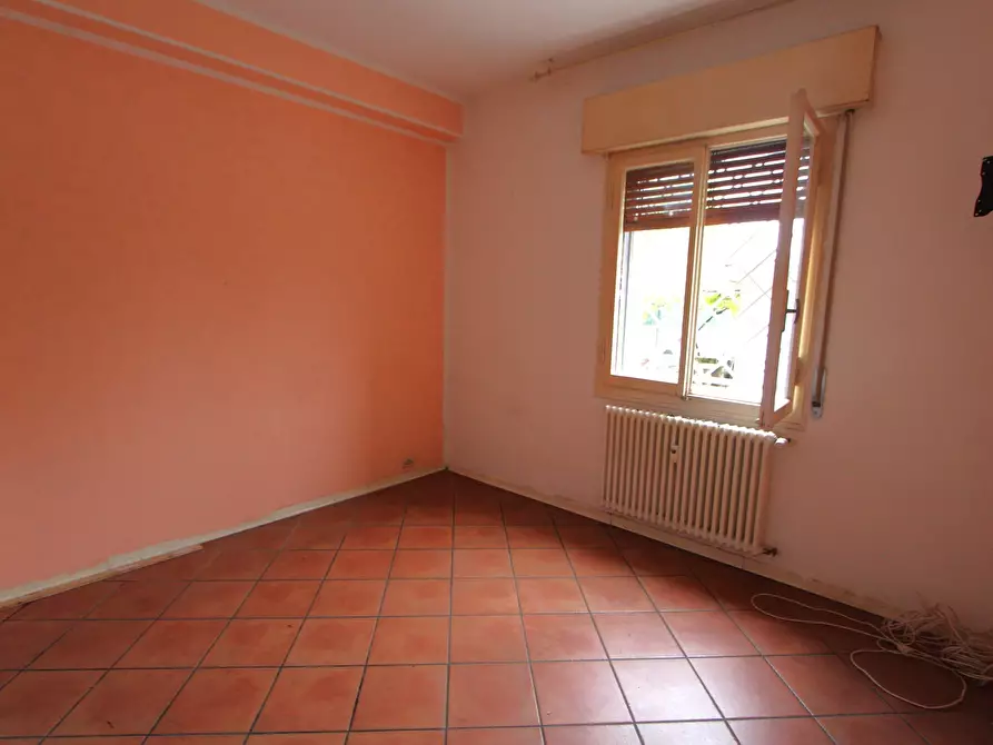 Immagine 10 di Appartamento in vendita  in Via Sirena a Valsamoggia