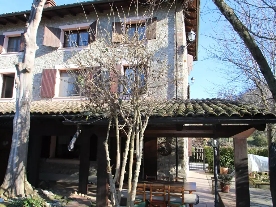 Immagine 9 di Porzione di casa in vendita  in Via Sant'Andrea a Valsamoggia