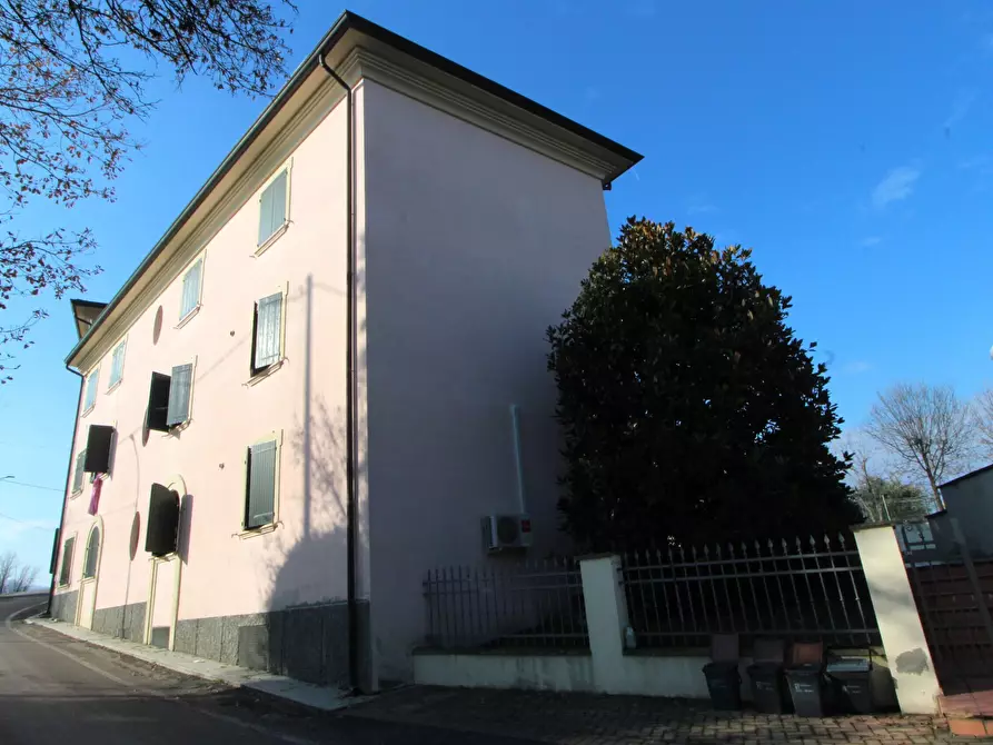 Immagine 24 di Appartamento in vendita  in via montebudello a Valsamoggia