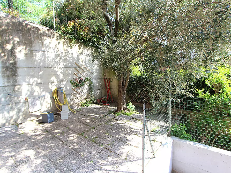 Immagine 4 di Appartamento in vendita  in Via E. Carnevali 79 a Valsamoggia