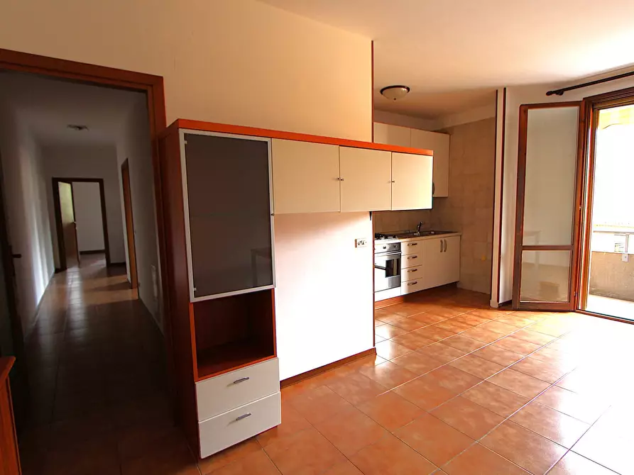 Immagine 5 di Appartamento in vendita  in Via A. Zanasi a Valsamoggia