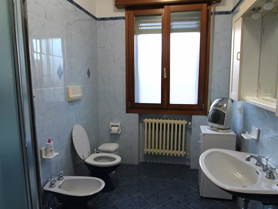 Immagine 12 di Casa indipendente in vendita  in Via Tombetto 18-22 a Valsamoggia