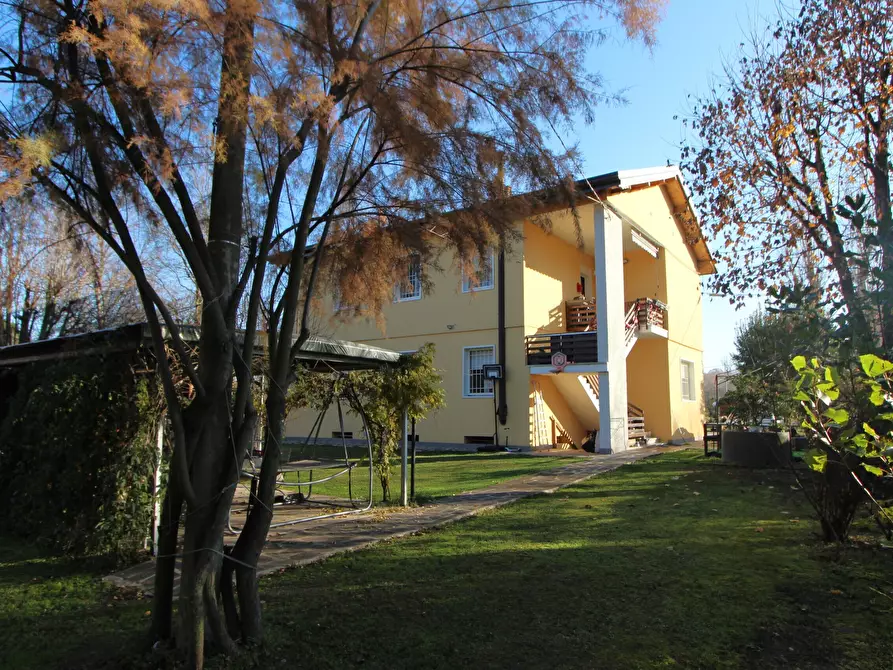 Immagine 5 di Casa indipendente in vendita  in Via Cassola a Valsamoggia