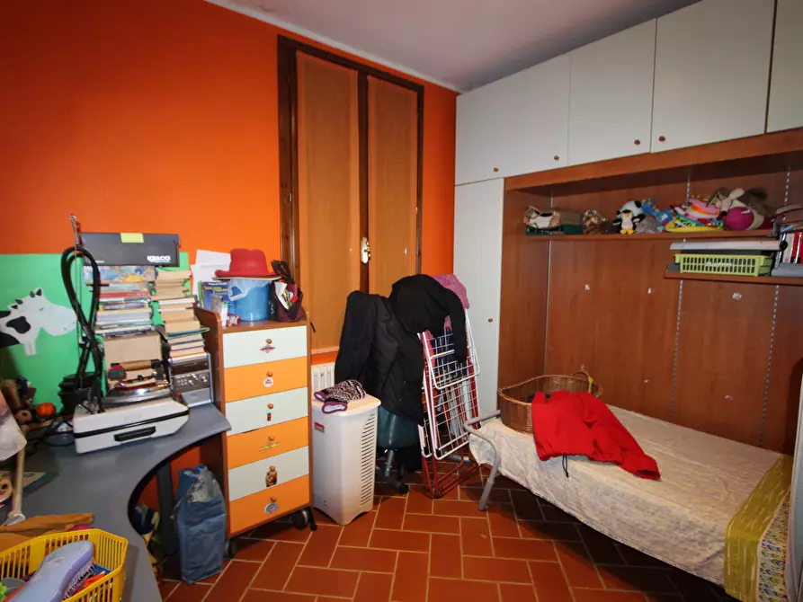 Immagine 39 di Porzione di casa in vendita  in Via Marco Biagi a Valsamoggia