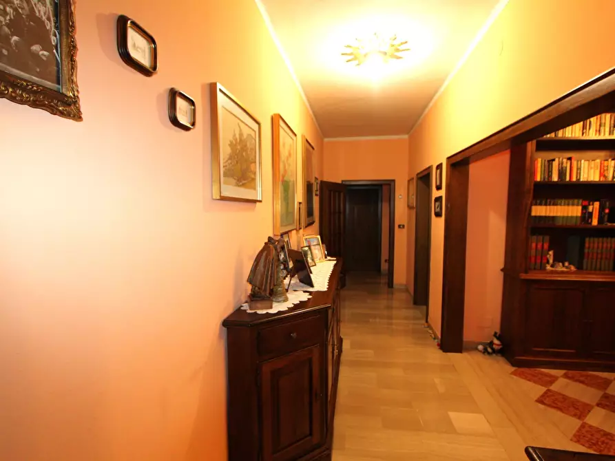 Immagine 10 di Appartamento in vendita  in Via G. Matteotti a Valsamoggia